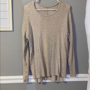 Long sleeve thin sweater